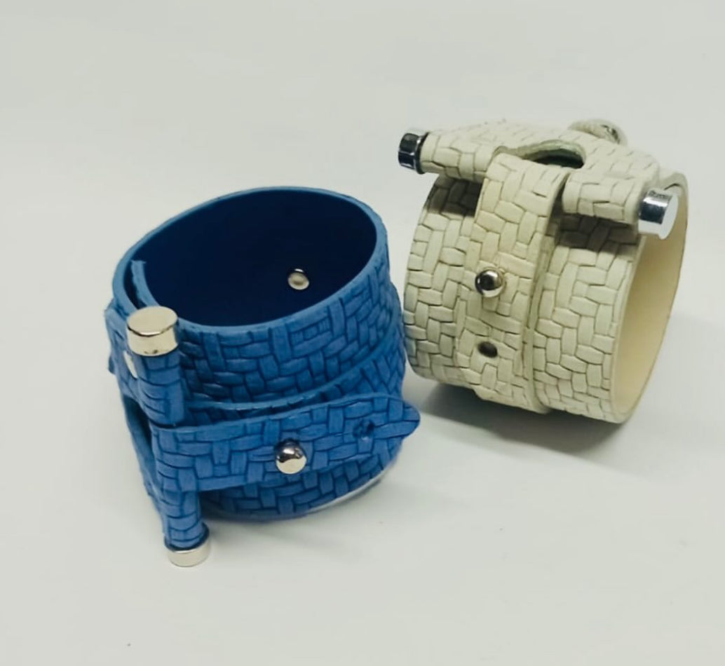 Brazalete 100% cuero. Transferencia bancaria $2650