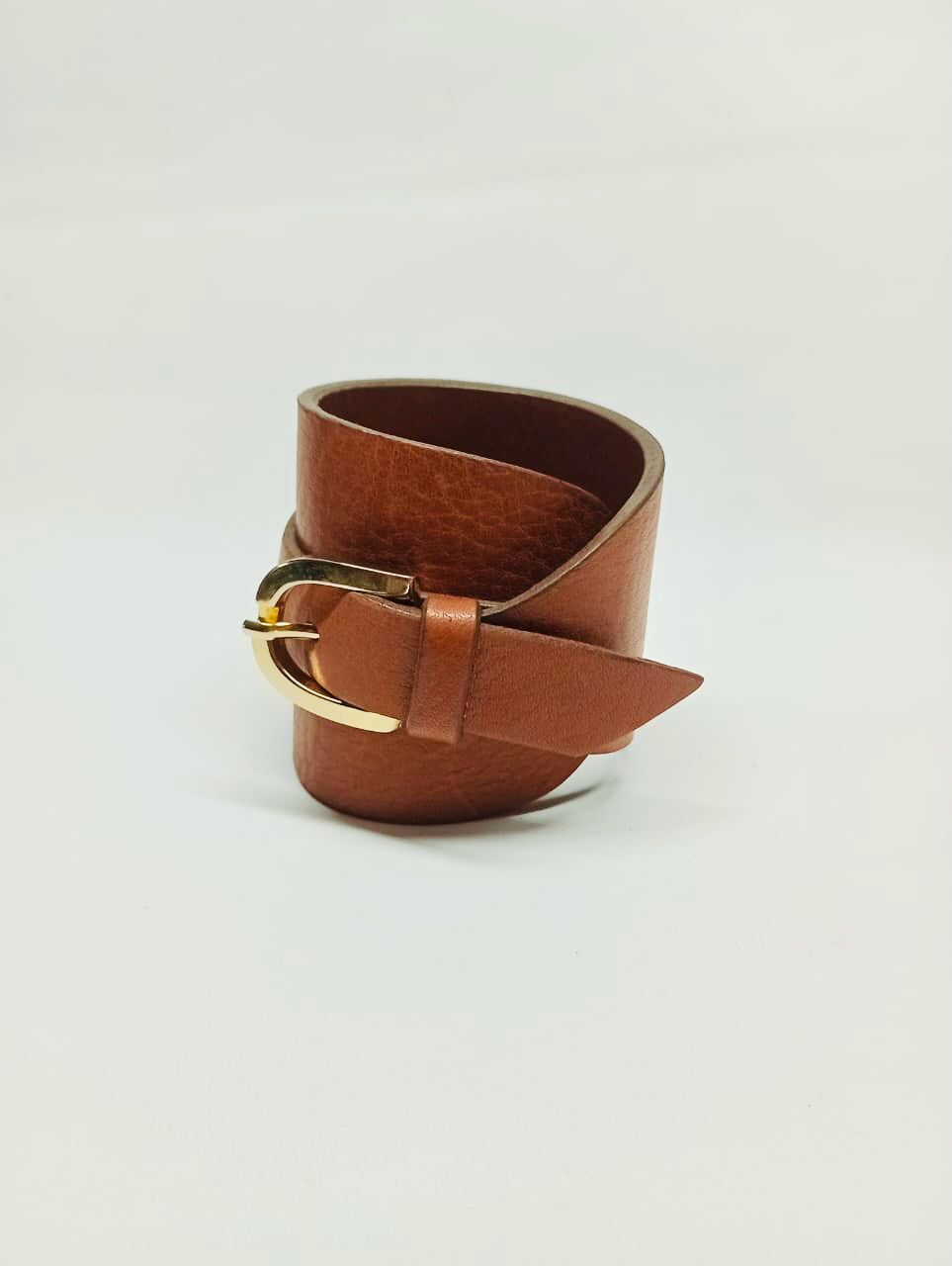 Brazalete 100% cuero. Transferencia bancaria $2450