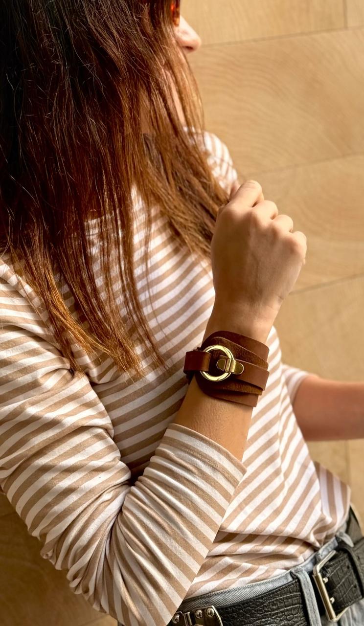 Brazalete 100% cuero. Transferencia bancaria $2600