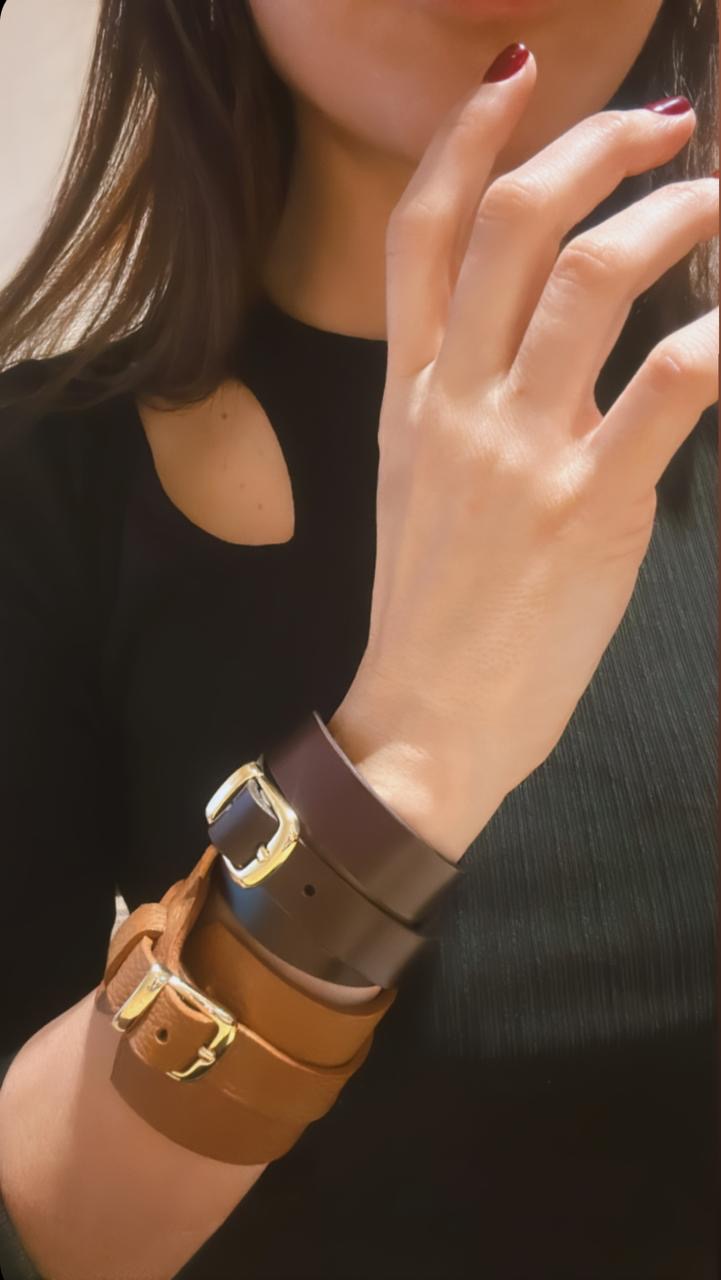 Brazalete 100% cuero. Transferencia bancaria $1800