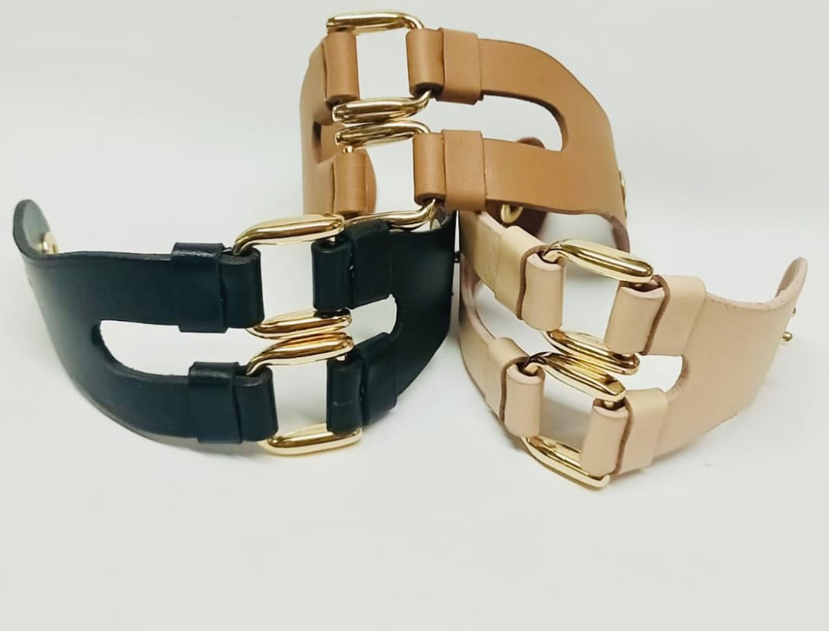 Brazalete 100% cuero. Transferencia bancaria $2350