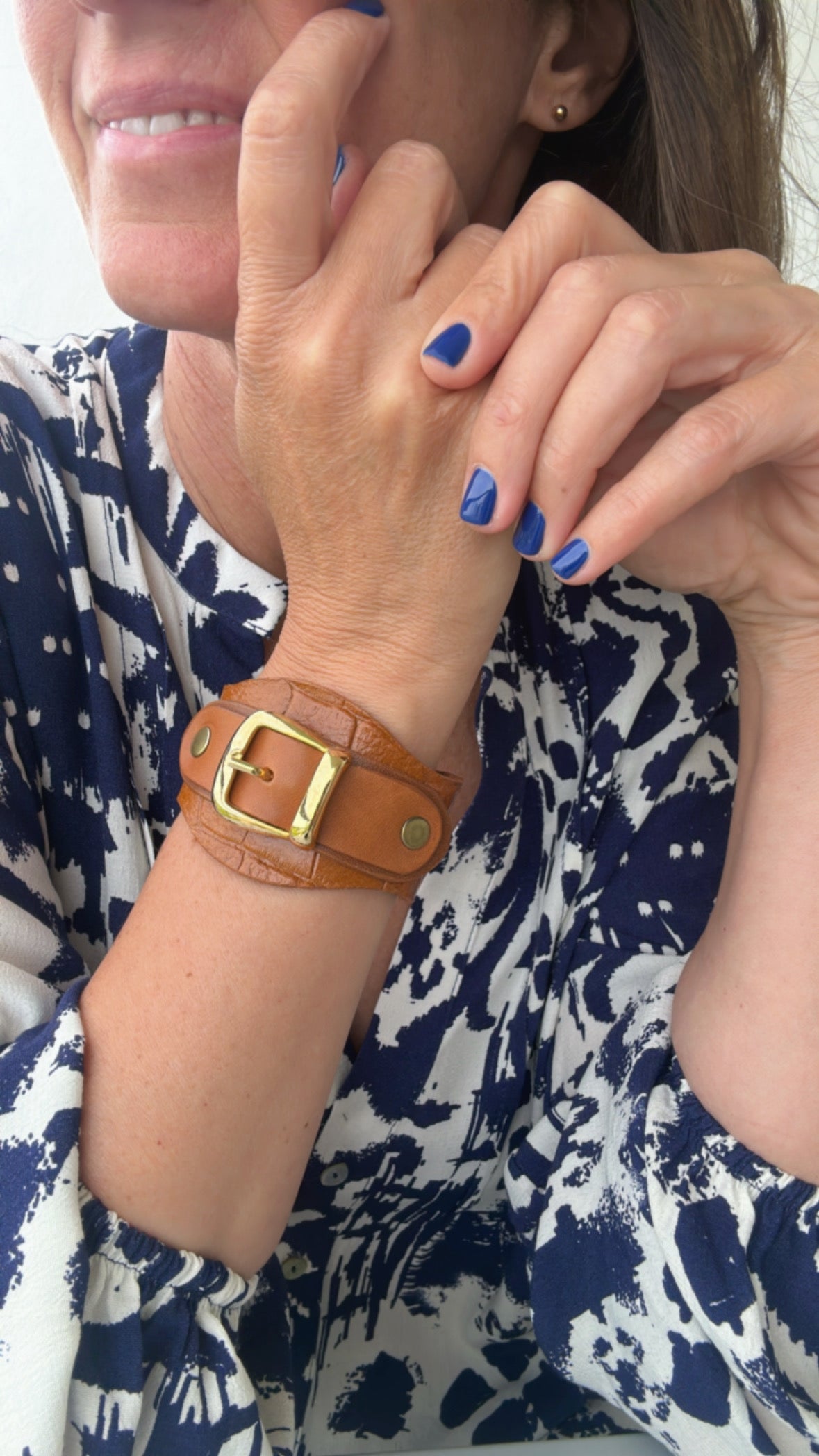 Brazalete 100% cuero.                      Transferencia bancaria $1925