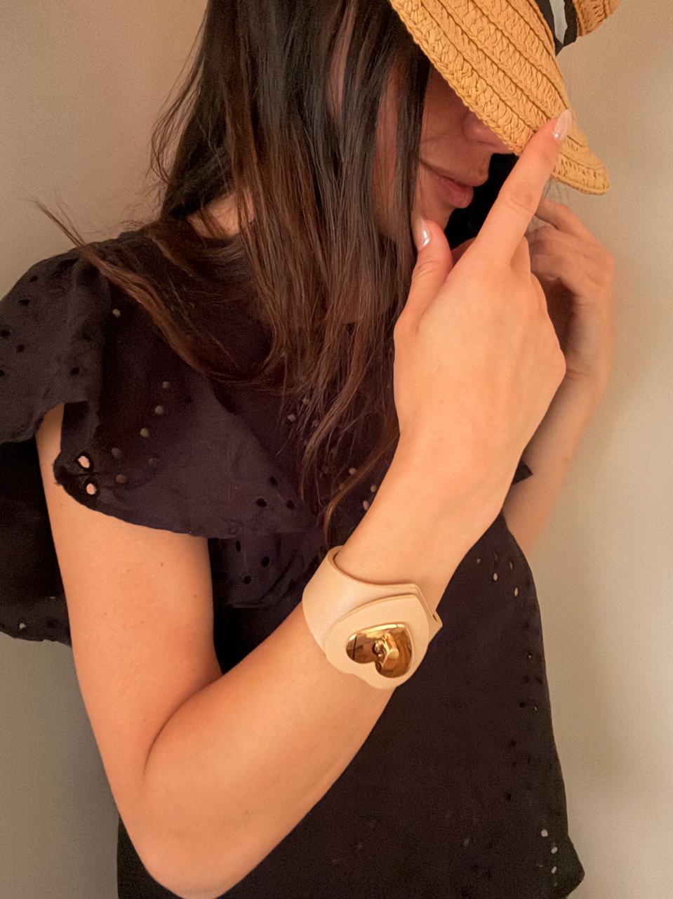 Brazalete 100% cuero. Transferencia bancaria $2600