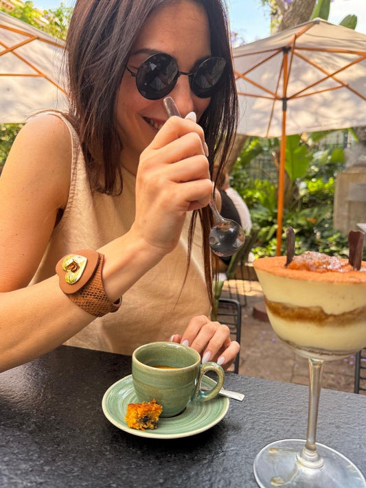 Brazalete 100% cuero. Transferencia bancaria $2600