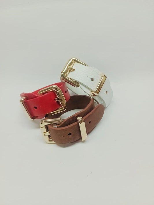 Brazalete 100% cuero. Transferencia bancaria $2450