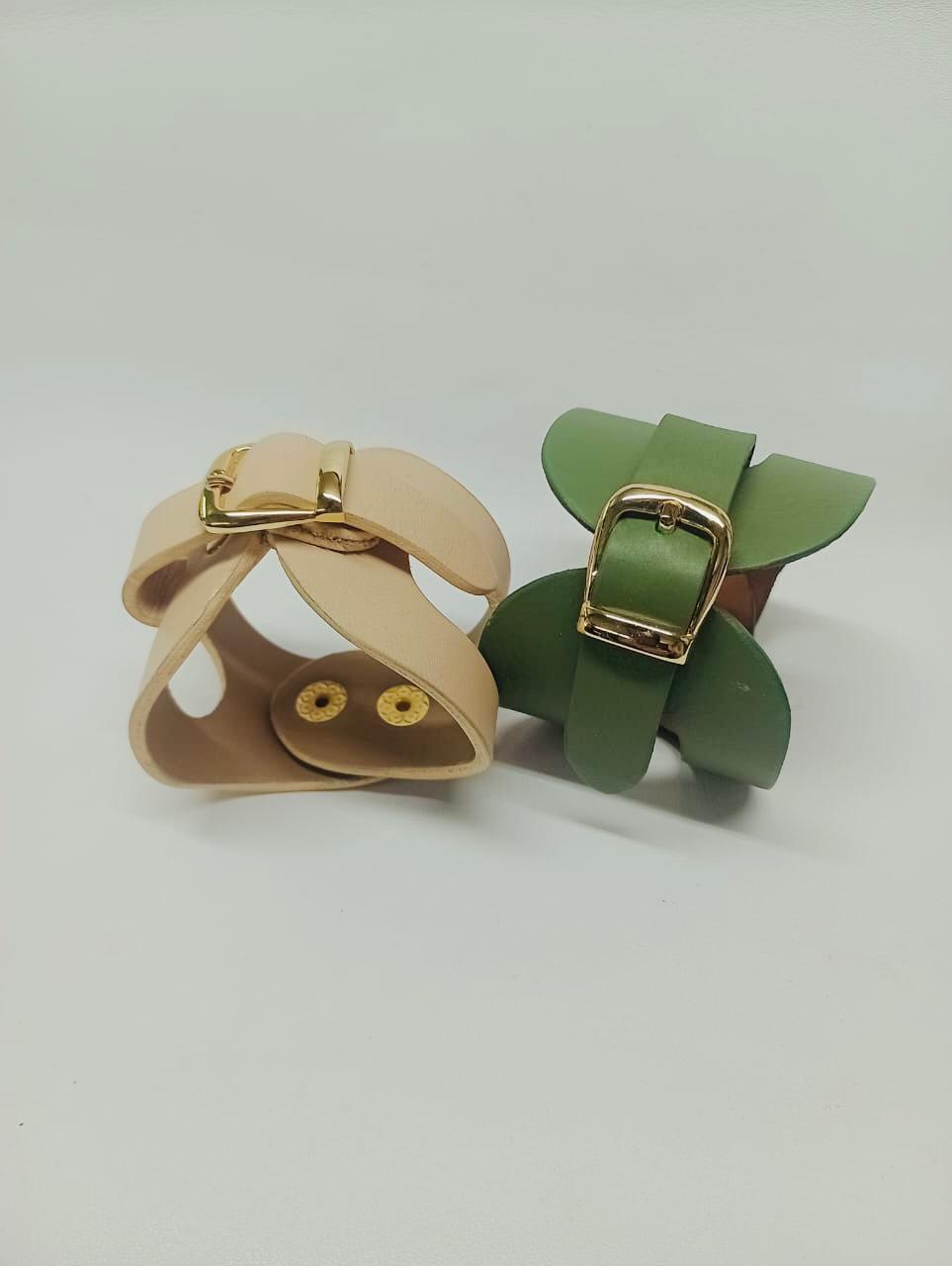 Brazalete 100% cuero. Transferencia bancaria $2475