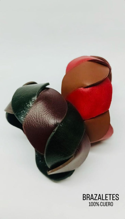 Brazalete 100% cuero. Transferencia bancaria $2450
