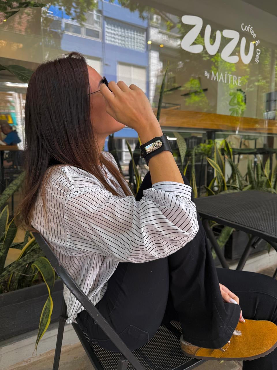 Brazalete 100% cuero. Transferencia bancaria $2550