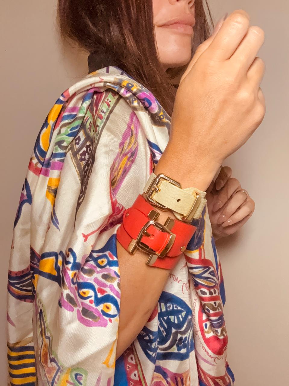 Brazalete 100% cuero. Transferencia bancaria $2450