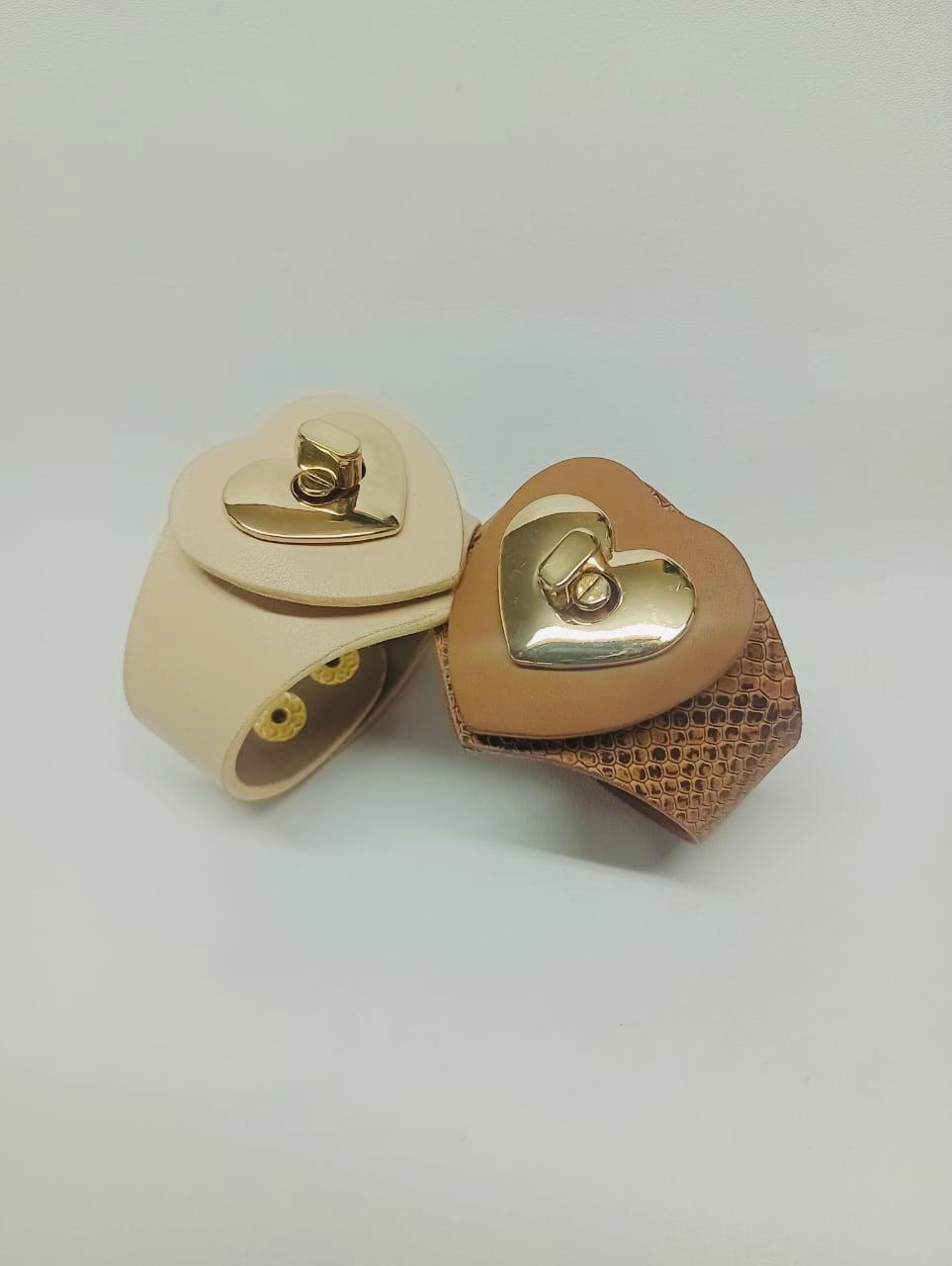 Brazalete 100% cuero. Transferencia bancaria $2600