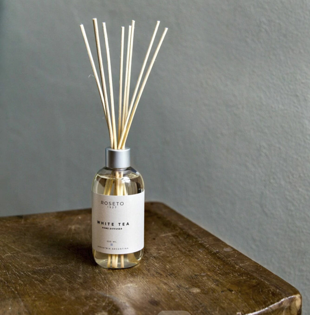 Difusor de Varillas White Tea     250 ml                                           (Transf. bancaria $ 1150)