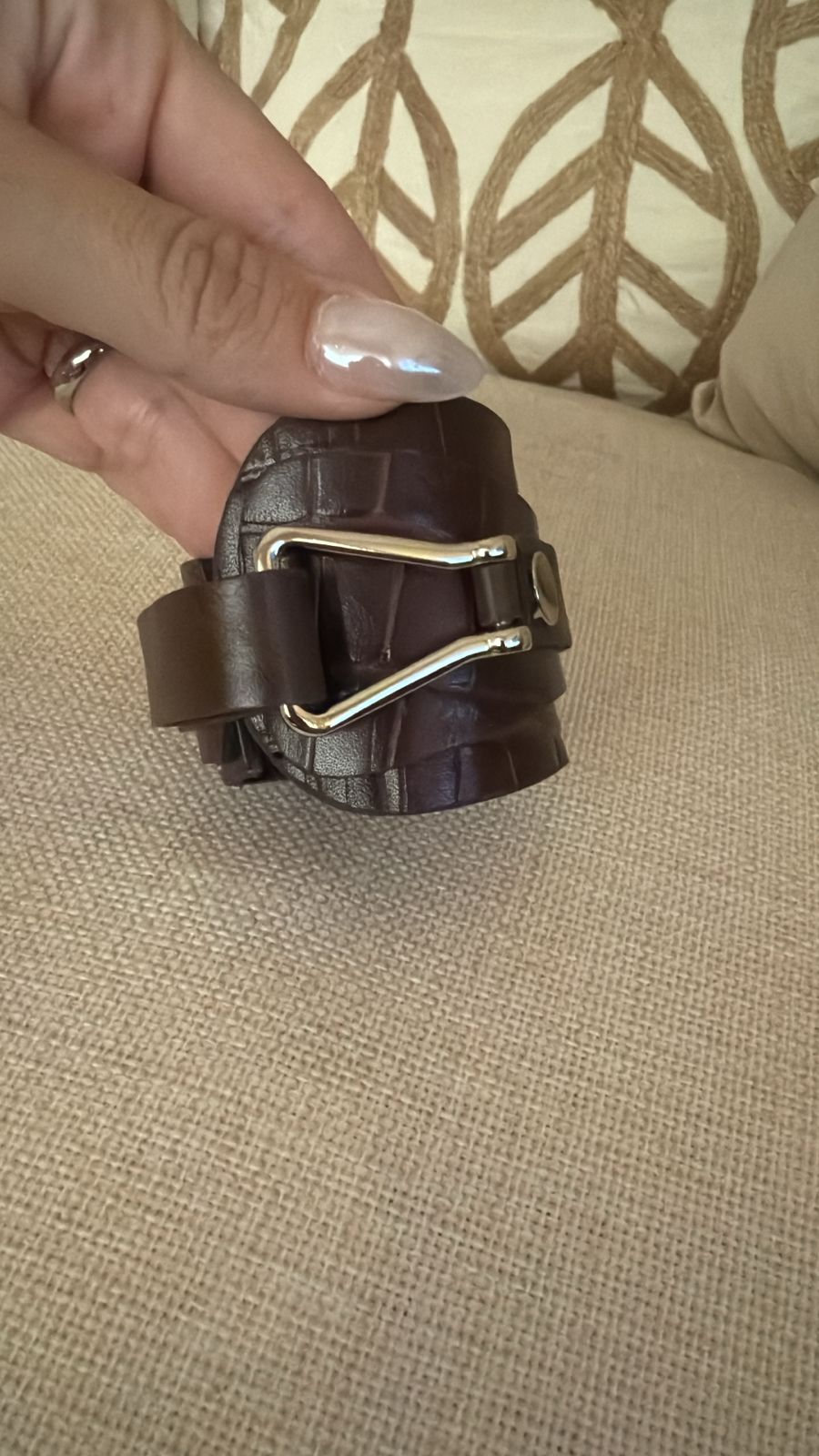 | MARRON AFRICANO | Transf. $2550
