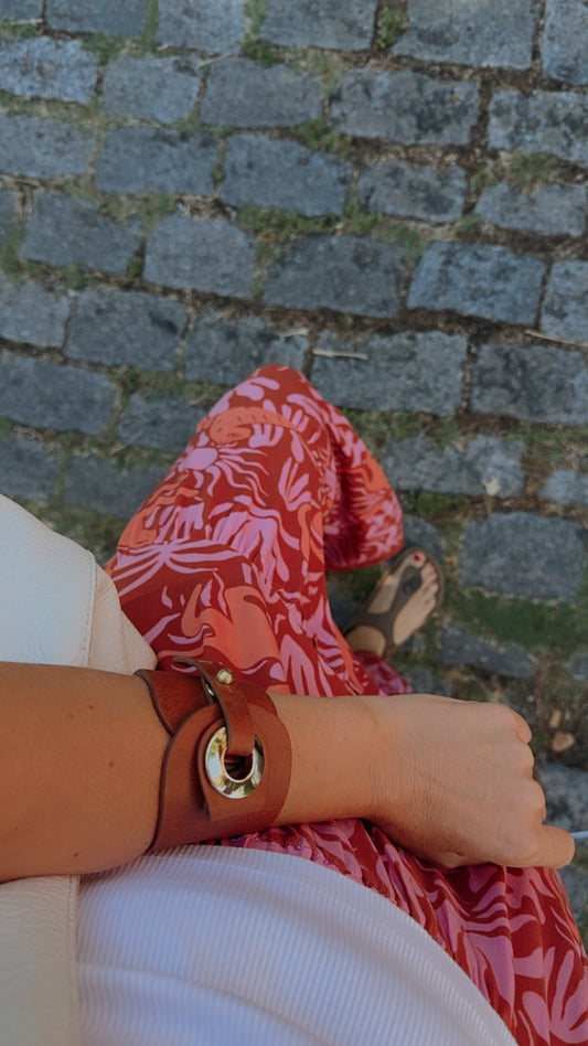 Brazalete 100% cuero. Transferencia bancaria $2520