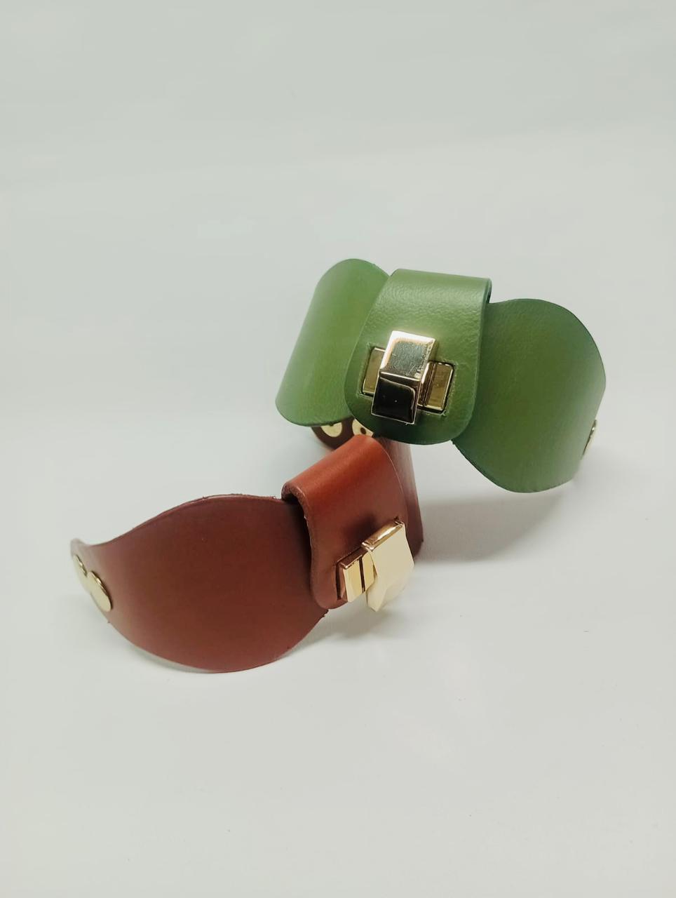 TABACO • Brazalete 100% cuero. Transferencia bancaria $2650