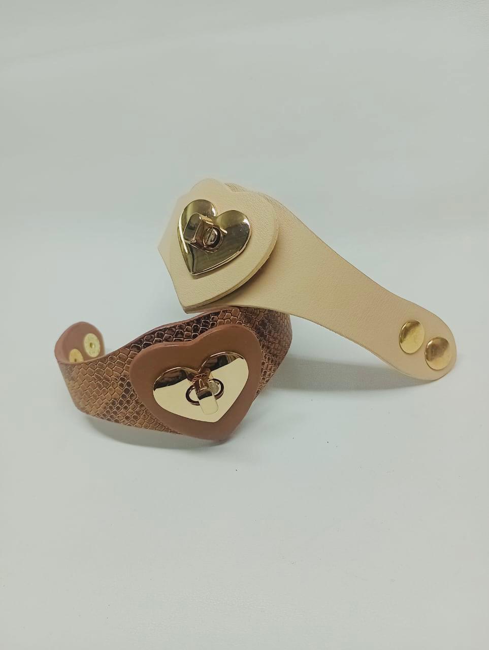 Brazalete 100% cuero. Transferencia bancaria $2600