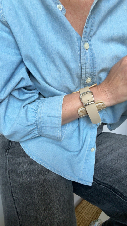 Brazalete 100% cuero. Transferencia bancaria $2500